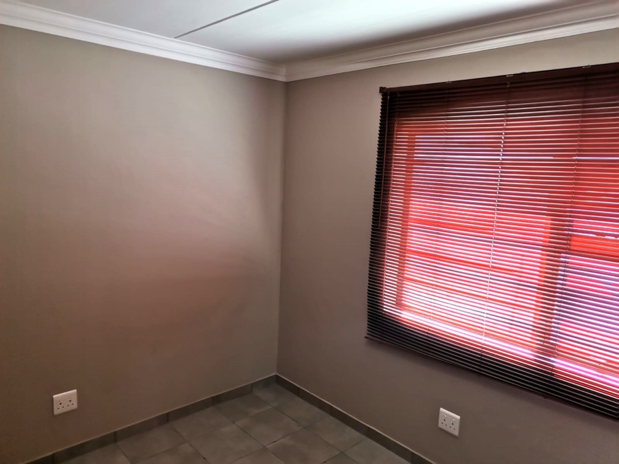 2 Bedroom Property for Sale in Belhar Western Cape